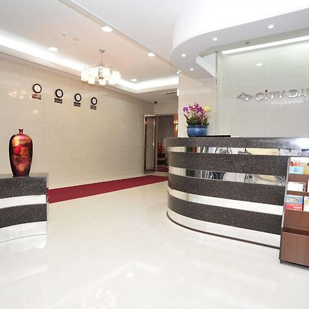 Global Inn Seoul Dongdaemun City Days Inn Exterior foto