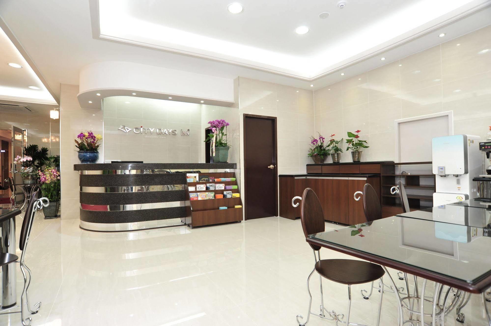 Global Inn Seoul Dongdaemun City Days Inn Exterior foto
