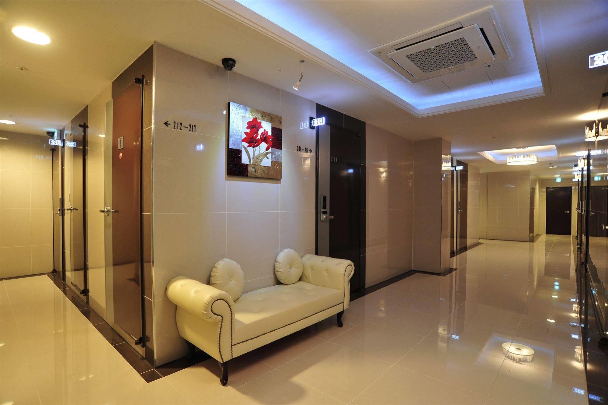 Global Inn Seoul Dongdaemun City Days Inn Exterior foto