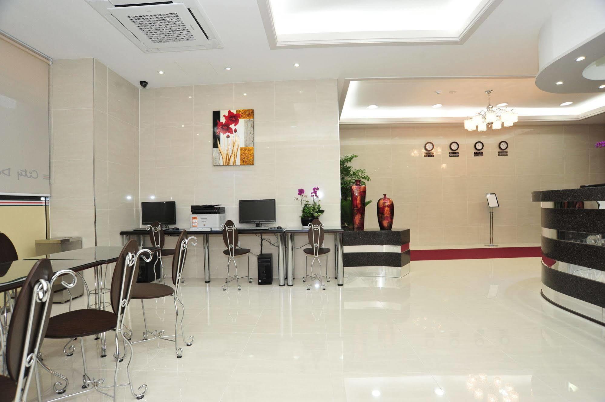 Global Inn Seoul Dongdaemun City Days Inn Exterior foto